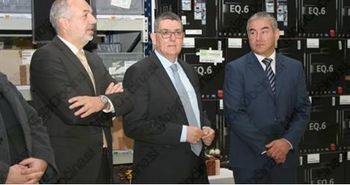 Milijon popolnoma avtomatskih kavnih aparatov