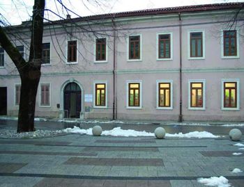 Knjižnica v Vipavi posodobljena Knjižnica v Vipavi posodobljena