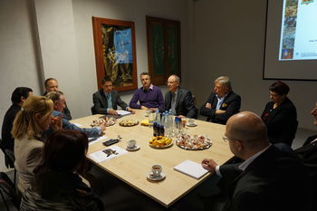 OBISK MINISTRA ZA SLOVENCE V ZAMEJSTVU IN PO SVETU