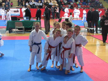 6 MEDALJ NA MEDNARODNEM TURNIRJU V LJUBLJANI