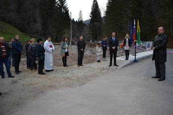 Obnova v Petačevem grabnu po lanskem neurju Obnova v Petačevem grabnu po lanskem neurju