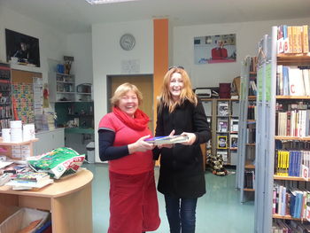 ŽENSKI FORUM SG - ZBIRANJE KNJIG ZA POČITNIŠKI DOM FIESA