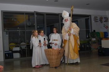 Miklavževanje v Mirni Peči