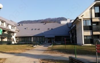 V Domu Petra Uzarja v Tržiču odpirajo Center za aktivno in prijetno staranje