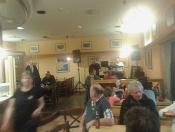 Zabava s Tomažem Ahačičem - Foglom v pizzeriji Detel'ca