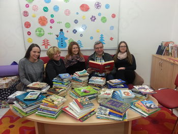 Uspešna akcija 'KNJIGA NA POČITNICAH' - zbranih 246 knjig