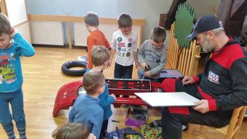 AVTOKLEPAR IN VULKANIZER NA OBISKU AVTOKLEPAR IN VULKANIZER NA OBISKU