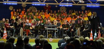 Praznični koncert Tamburaškega orkestra PD Cirkovce s pevci OŠ Kidričevo