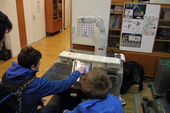 Dnevi industrijske robotike DIR 2016