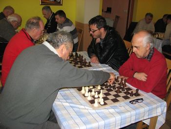 Območno tekmovanje v hitropoteznem šahu – posamezno Območno tekmovanje v hitropoteznem šahu – posamezno