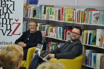PREDSTAVITEV KNJIGE S PUŠKO IN KNJIGO, 2. februar 2016