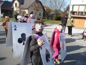 Pustna povorka in naj pustni krof 2016 v Šentvidu