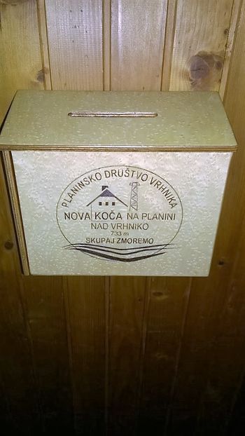 Nova skrinjica v zavetišču na Planini