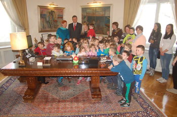 OGLED GLAVNEGA MESTA IN OBISK PREDSEDNIKA REPUBLIKE