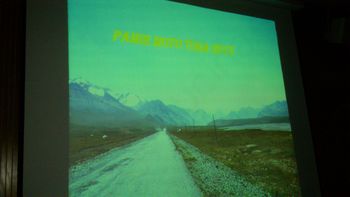 POTOPISNO PREDAVANJE Z MOTORJEM ČEZ PAMIR