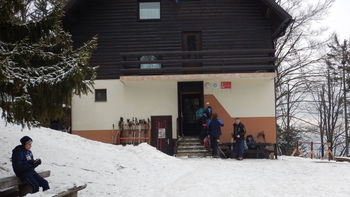 "Kremžarica " tudi letos  v snegu