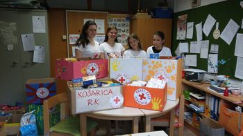 Teden Rdečega križa v šoli Dolenjske Toplice in v vrtcu Gumbek