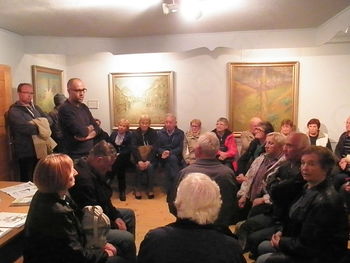 Ljubitelji izletov v DU Vrhnika v Škofjo Loko in Selško dolino