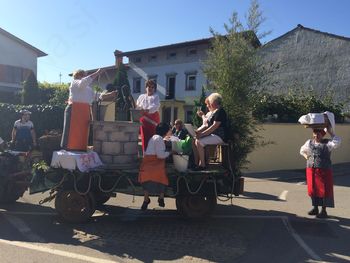 DRUŠTVO ŽENA MIREN-OREHOVLJE JE TUDI LETOS SODELOVALO NA TRADICIONALNEM PRAZNIKU ŠPARGLJEV