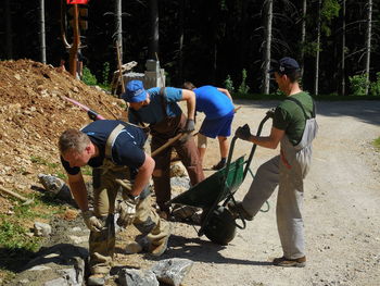 DELOVNA AKCIJA NA FARBANCI