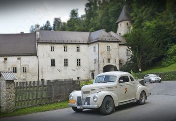 Od Pekinga do Pariza čez Vrhniko