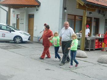 babica, Neža, dedi, Maša