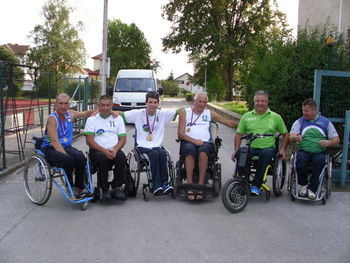 Odlični rezultati atletov paraplegikov