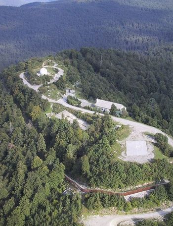 Na Ljubljanskem vrhu poslej samo še ena "krogla"