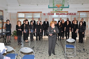 Pesem prijateljskih zborov