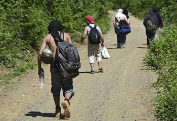 Obravnava migrantov ob nezakonitem vstopu