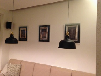 FOTOGRAFIJE »MENGEŠKIH VRAT«  V MESTNI KAVARNI