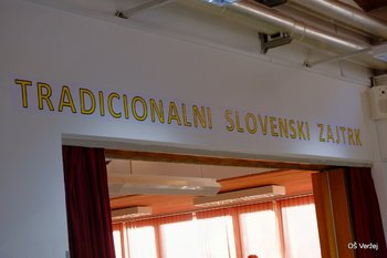 Pesem Čebelar zazvenela tudi v Veržeju