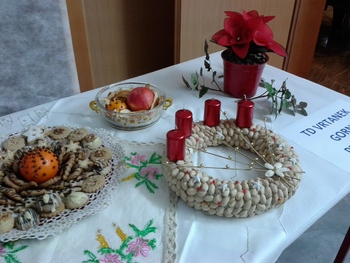 Razstava adventnih venčkov in aranžmajev na Kukeču, 19.12.2016