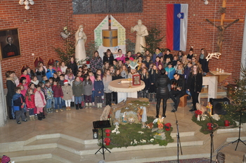 Pozdravljena domovina