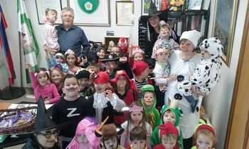 Obisk malih maškarc