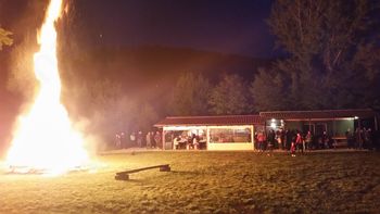 Kres zagorel tudi v Gorenjih Desklah