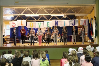 PROSLAVA OB DNEVU SAMOSTOJNOSTI IN ENOTNOSTI