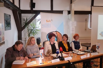 Marec: Mesec boja proti raku debelega črevesa in danke Marec: Mesec boja proti raku debelega črevesa in danke