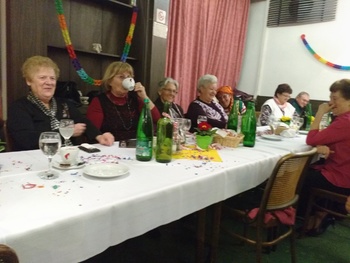 SPODILI SMO ZIMO IN SI RAZGIBALI SKLEPE