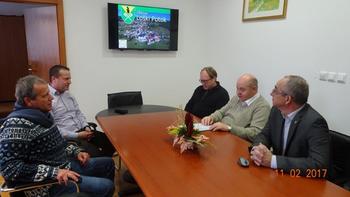 Evropski poslanec dr. Igor Šoltes na obisku v Loškem Potoku