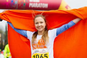 Eva Zorman ZMAGOVALKA MALEGA KRAŠKEGA MARATONA