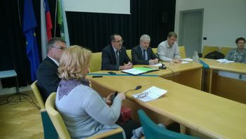 Delovni obisk predstavnikov direkcije – ministrstva za infrastrukturo in DRSC v Mežiški dolini
