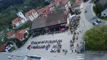 Deseto  moto žegnanje na Ravnah