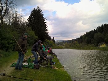 Ribiči paraplegiki uspešno začeli ligo