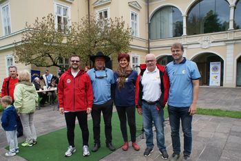 Tečem, da pomagam Tečem, da pomagam