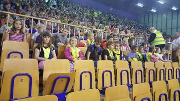 Učenci OŠ Drenov Grič smo bili na zaključni prireditvi Tekmovanja za zdrave zobe