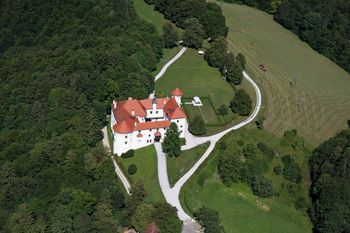 IŠČEMO VODIČKO/VODIČA