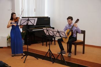 Poletni koncert – reciral Jureta Maliča in Sare Gorkič