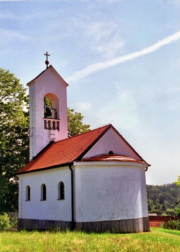 Kapela srca Jezusovega in srca Marijinega v Martinju