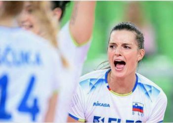 Odbojkarica Iza Mlakar prejela nagrado za najboljšo korektorico svetovnega prvenstva Odbojkarica Iza Mlakar prejela nagrado za najboljšo korektorico svetovnega prvenstva